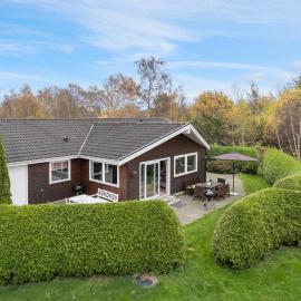 Holiday Home Engvangen Asnæs Iv، فندق في Asnæs