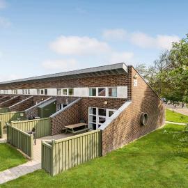 Nice Apartment In Hemmet With Sauna, Hotel in Hemmet