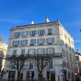 grand appartement dans l'hypercentre