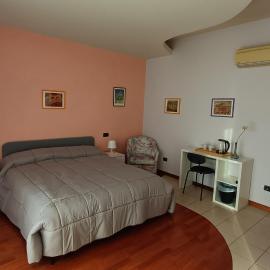 A casa di Geri, hotel in Battipaglia