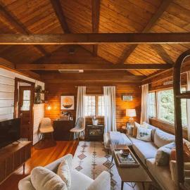 The Little Lake Cabin, hotel v mestu New Fairfield