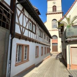 Hotel Kreuz Renchen,Renchen的飯店