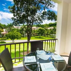 Chic Minimalist Condo with Swimming Pool, Hot Tub, and Beach Club Access