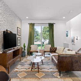 South Side Modern - Downtown Living - Amazing Location