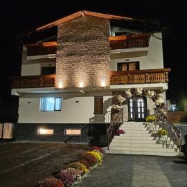 La Ancuța-n Bucovina, готель у місті Ґурагумора