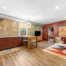 Lavish Loft on Main St - Walk to Stn Mtn Park!