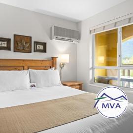 Bear Lodge One Bedroom by MVA, hotel in Whistler