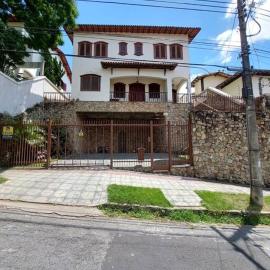 Casa Espaçosa Bairro São Bento Para Grandes Famílias, hotel in Belo Horizonte