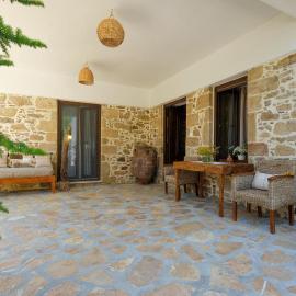 Apartments Panethimos