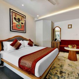 Tiaraa Lite A Ganges Retreat, hotelli Shivpurissa