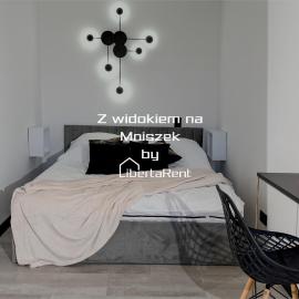 Z widokiem na Mniszek by LibertaRent, Hotel in Boguszów-Gorce