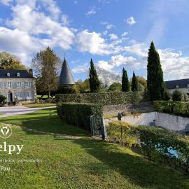 Maison exceptionnelle le Peyret -Vue Pyrenées-Jardin-Piscine, hotel em Serres-Castet