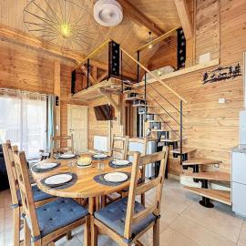 Chalet confort 6 pers. avec parking et wifi au Corbier