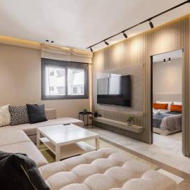 Luxury Corniche Stay - 2 BR Beach Walk