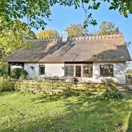 Awesome Home In Haarby With Wifi, hotel in Hårby
