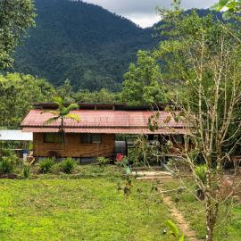 Sendero de las aves, Hotel in Mindo