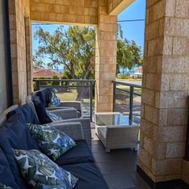 Rockingham Beach Townhouse