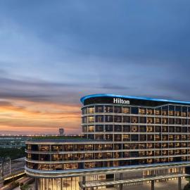 शंघाई में, होटल Hilton Shanghai Hongqiao International Airport