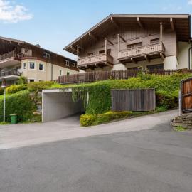Chalet Pflaume by Interhome
