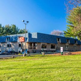 Econo Lodge Milldale - Southington, viešbutis mieste Plantsville