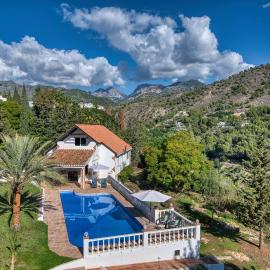 Villa Morera Bed & Breakfast, hotel v destinaci Frigiliana