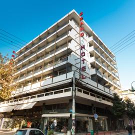 Grand Hotel โรงแรมในลาริซา