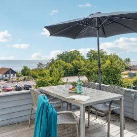 2 Bedroom Awesome Apartment In Allinge