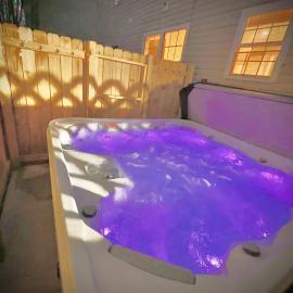 Nature’s Haven:4 br/2.5 bath, game room & Fire pit, hotel a Tobyhanna