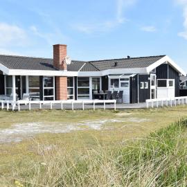 Four-Bedroom Holiday Home In Hvide Sande