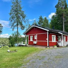 Villa Kesälä، فندق في Ylöjärvi