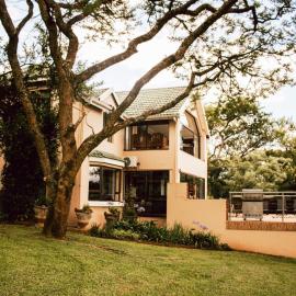 Idube Guest House, hotel Wintertonban