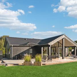 Amazing Home In Glesborg With Wifi, hotell sihtkohas Glesborg