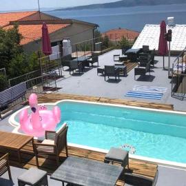 Family-friendly apartments with swimming pool Brela, Makarska - 22910