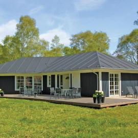 Holiday Home Hægvej Grenaa، فندق في جرينا