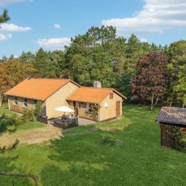 Three-Bedroom Holiday Home In Romo, ξενοδοχείο σε Rømø