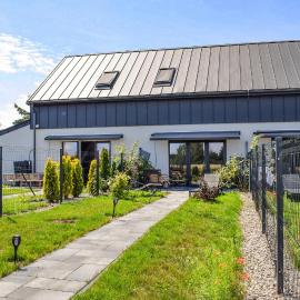 Nice Home In Stare Sady With Wifi, hotelli kohteessa Stare Sady