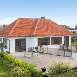 4 Bedroom Beautiful Home In Korsør – hotel w mieście Korsør