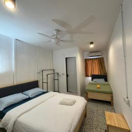 5 Minutes Airport Lodge, hotel v mestu Kampong Patagas