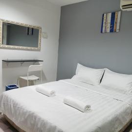 Hotel Seroja – hotel w mieście Labuan