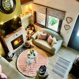 Chalet Dirfys - Escape in the heart of Evia, hotell i Kambiá