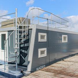 Havenlodge Lelystad, hotel in Lelystad
