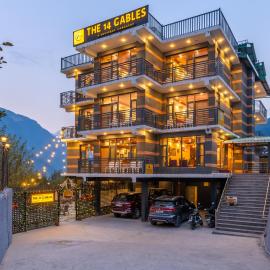 The 14 Gables, A Boutique Stay, Manali - Pet Friendly - Balcony Rooms - Crown Palace