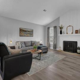 The Smart Stay ! New Remodel! Minutes from Atlanta