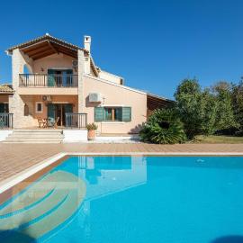 Villa Lefki Limni Retreat 300m from beach
