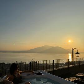 Terrazza sulle mura Appartamento Luna, hotel a Predore