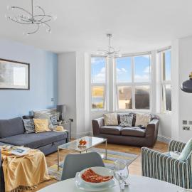 10 At The Beach, Torcross