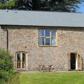 1 Bed Cottage - Sleeps 2 - Parking - Wifi
