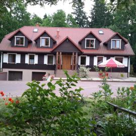 Pensjonat Leśny Dworek, hotel a Hajnówka