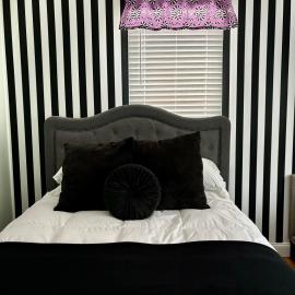 Charming 3BR Apartment at Historic Salem Common - Lally's House"