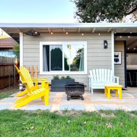 2 Private Bedroom Suites with Hot Tub, hotel in Sacramento
